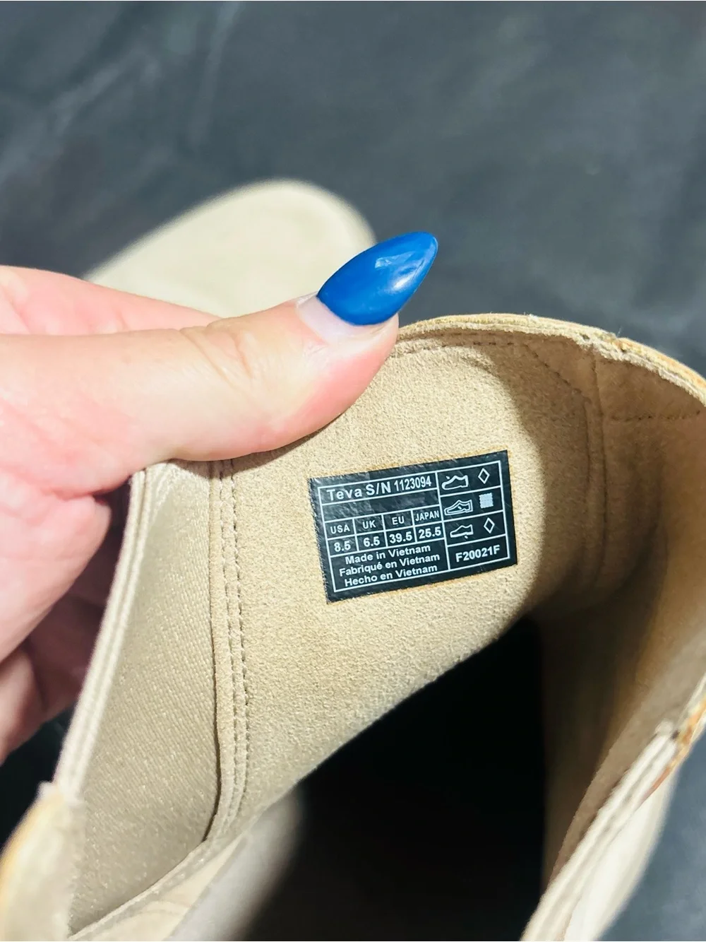 Women’s Teva Mid-form Chelsea Boot Sesame Tan Size 8.5